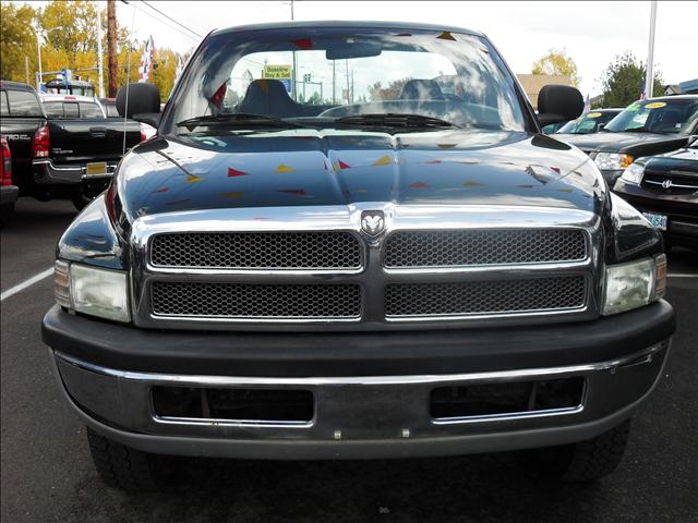 Dodge Ram Pickup 2001 photo 5