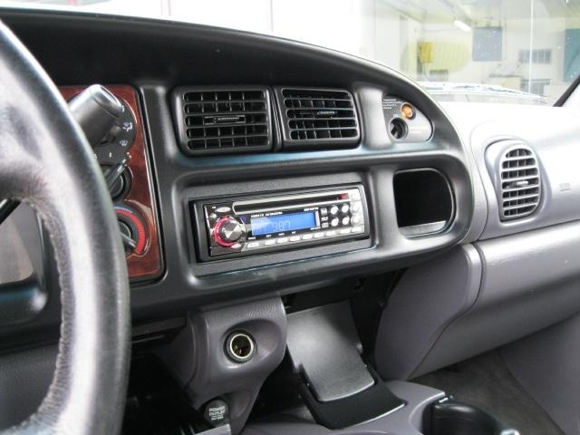Dodge Ram Pickup 2001 photo 4