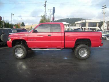Dodge Ram Pickup 2001 photo 1