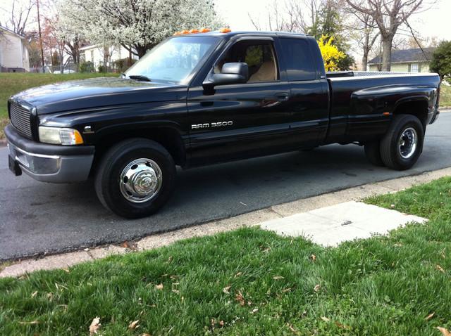 Dodge Ram Pickup 2001 photo 1