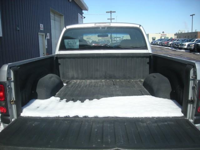 Dodge Ram Pickup 2001 photo 3