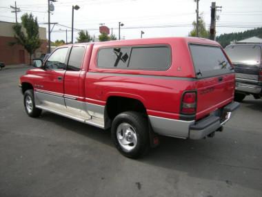 Dodge Ram Pickup 2001 photo 2