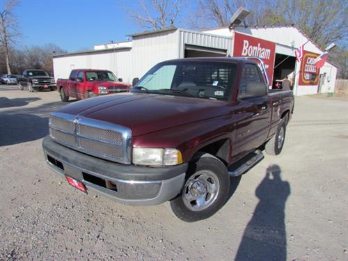 Dodge Ram Pickup 2001 photo 3
