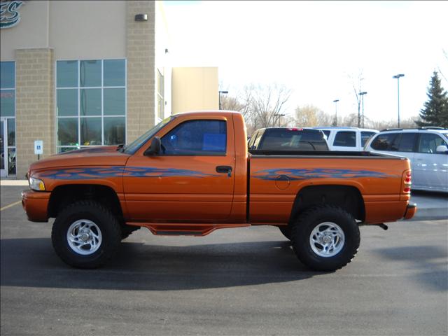 Dodge Ram Pickup Base Pickup