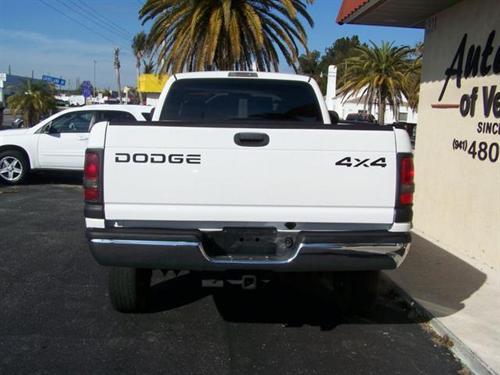 Dodge Ram Pickup 2001 photo 3