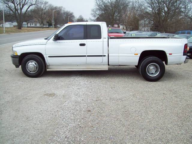 Dodge Ram Pickup SLT Pickup