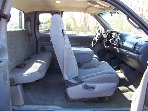 Dodge Ram Pickup 2001 photo 4