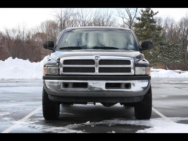 Dodge Ram Pickup 2001 photo 1