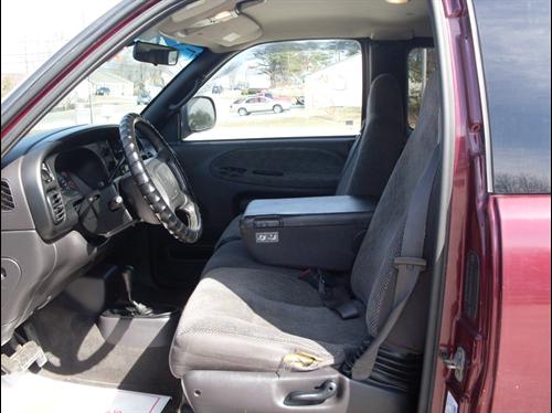 Dodge Ram Pickup 2001 photo 1