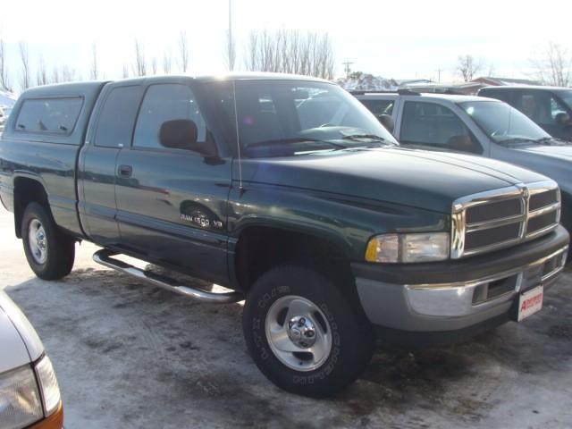 Dodge Ram Pickup 2001 photo 1
