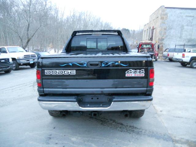 Dodge Ram Pickup 2001 photo 5