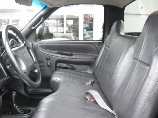 Dodge Ram Pickup 2001 photo 3