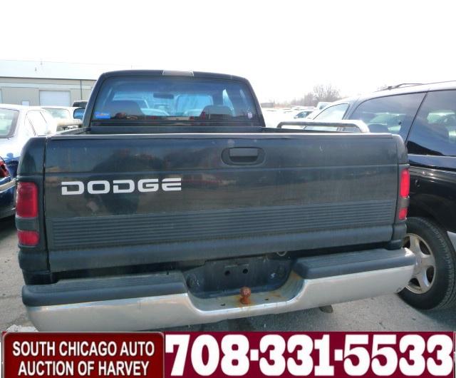 Dodge Ram Pickup 2001 photo 1