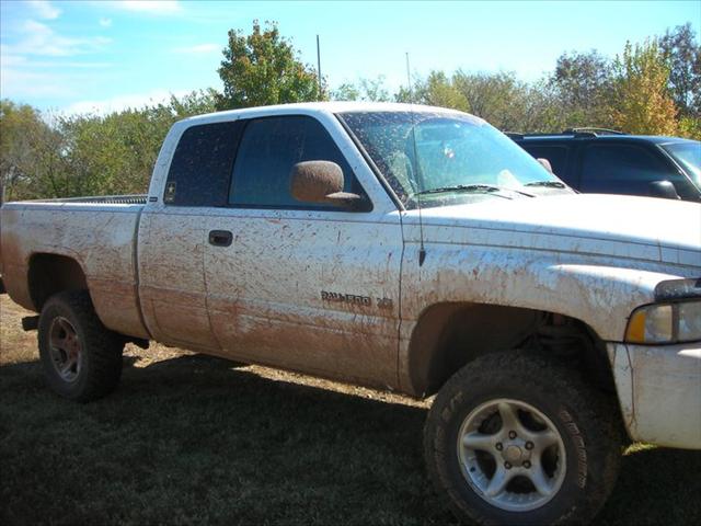 Dodge Ram Pickup 300ce Extended Cab Pickup