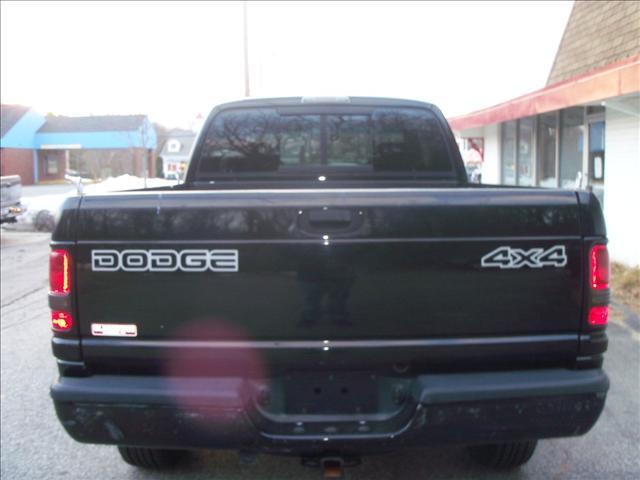 Dodge Ram Pickup 2001 photo 4