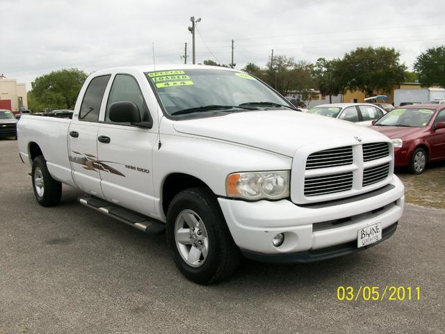 Dodge Ram Pickup 2002 photo 1