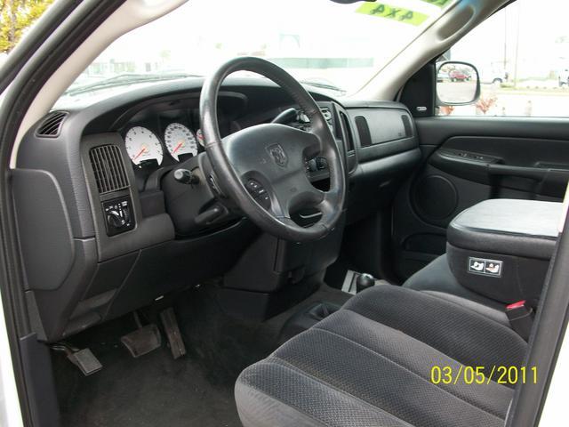 Dodge Ram Pickup 2002 photo 4