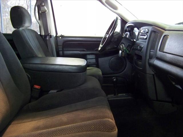 Dodge Ram Pickup 2002 photo 4