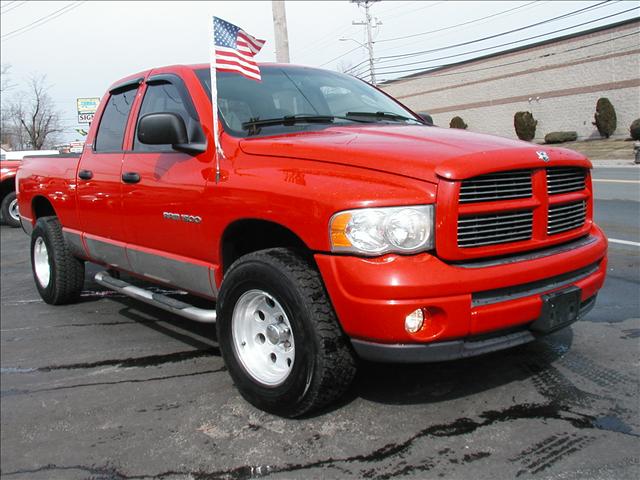Dodge Ram Pickup 2002 photo 2
