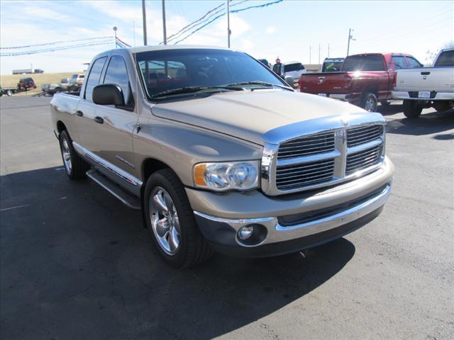 Dodge Ram Pickup 2002 photo 2