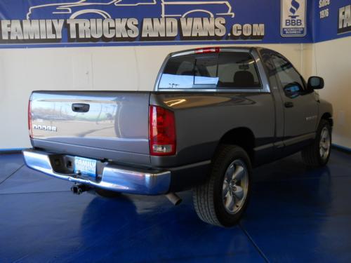 Dodge Ram Pickup 2002 photo 2