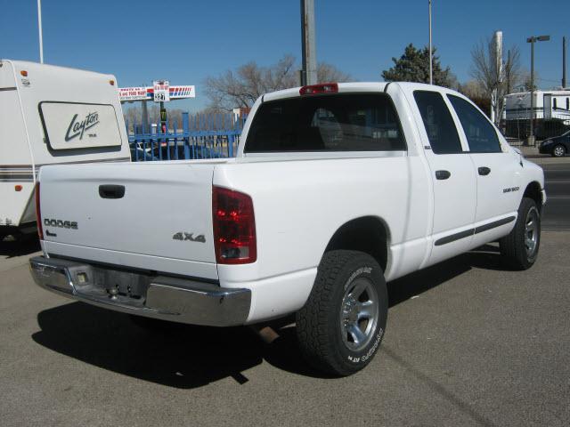 Dodge Ram Pickup 2002 photo 3