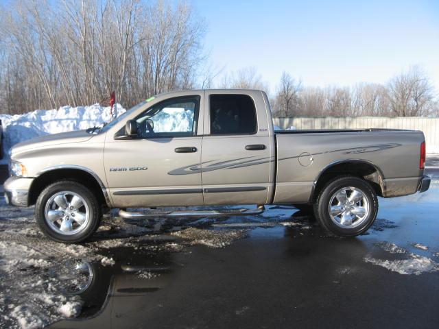 Dodge Ram Pickup 2002 photo 4