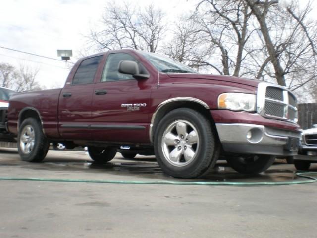 Dodge Ram Pickup 2002 photo 1
