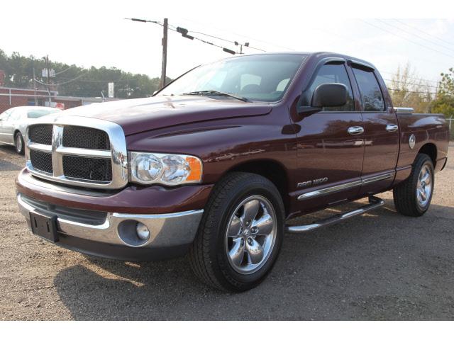 Dodge Ram Pickup 2002 photo 2