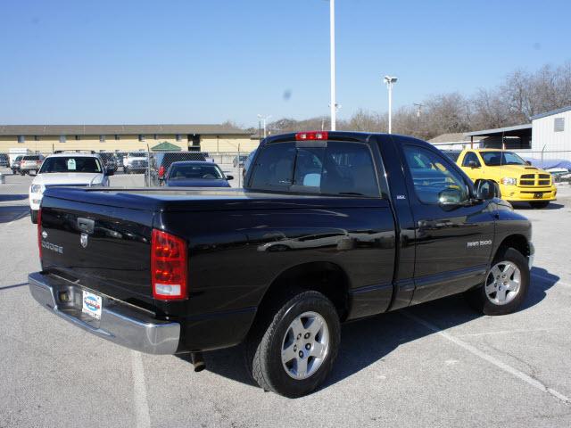 Dodge Ram Pickup 2002 photo 3