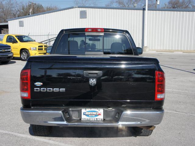 Dodge Ram Pickup 2002 photo 4