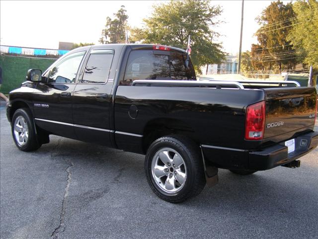 Dodge Ram Pickup 2002 photo 2