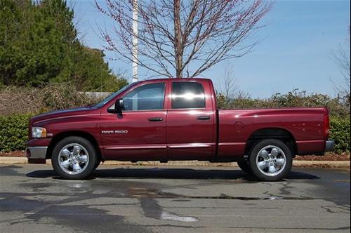 Dodge Ram Pickup 2003 photo 3