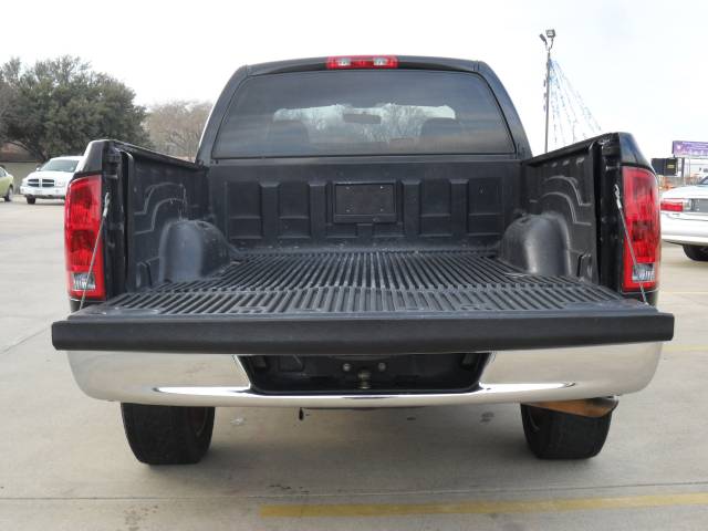 Dodge Ram Pickup 2003 photo 5