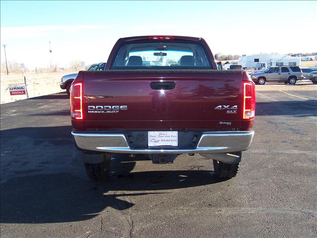 Dodge Ram Pickup 2003 photo 3