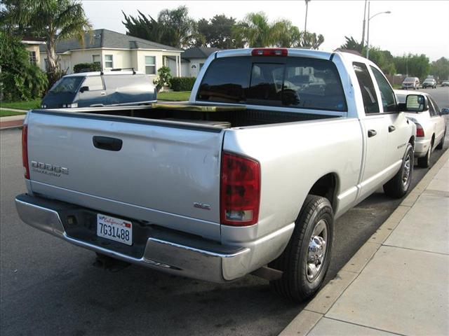 Dodge Ram Pickup 2003 photo 4