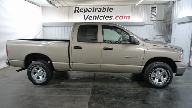 Dodge Ram Pickup 2003 photo 3