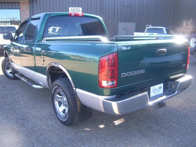 Dodge Ram Pickup 2003 photo 3