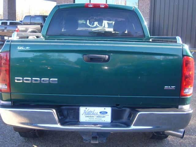 Dodge Ram Pickup 2003 photo 4