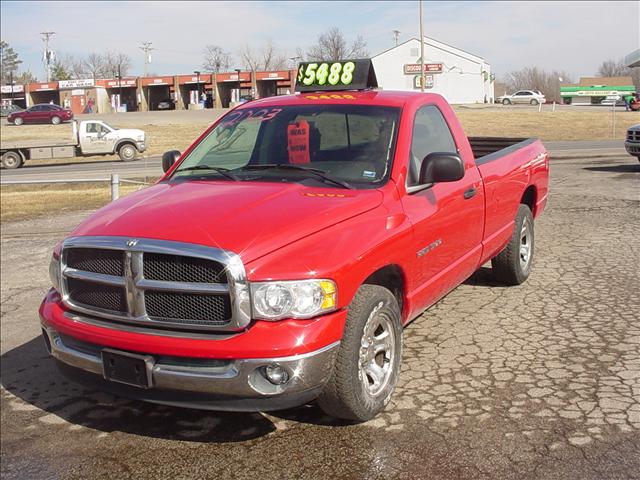 Dodge Ram Pickup 2003 photo 1