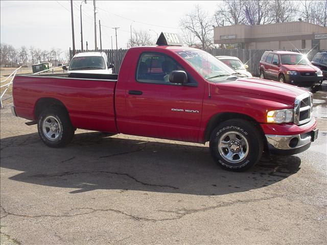 Dodge Ram Pickup 2003 photo 3