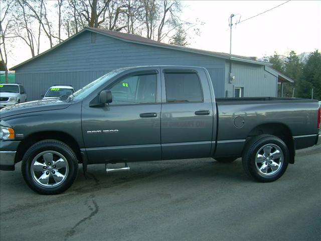 Dodge Ram Pickup 2003 photo 1