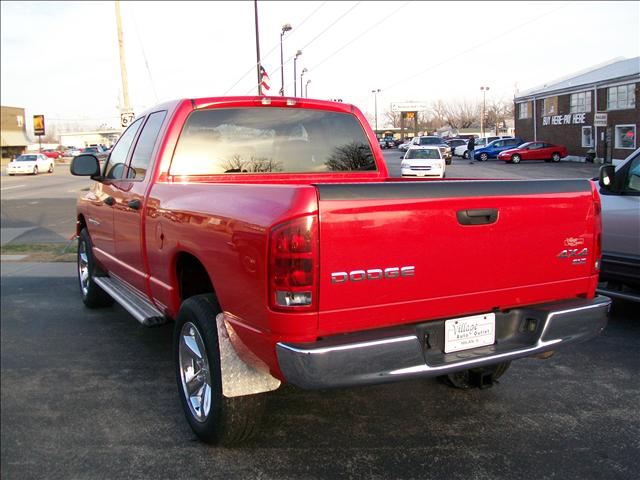 Dodge Ram Pickup 2003 photo 1