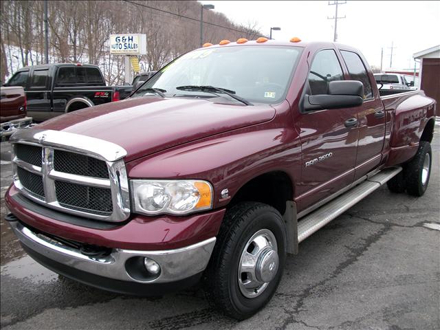 Dodge Ram Pickup 2003 photo 2