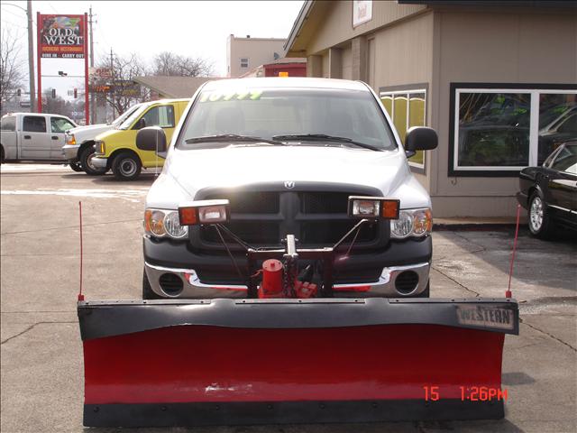 Dodge Ram Pickup 2003 photo 1