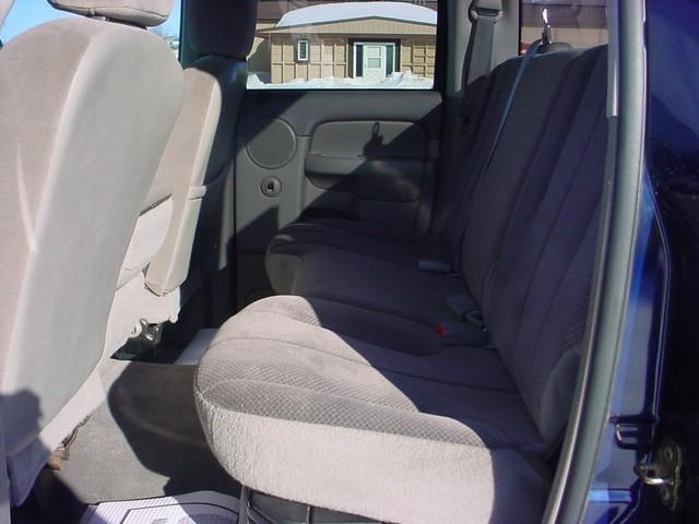 Dodge Ram Pickup 2003 photo 4