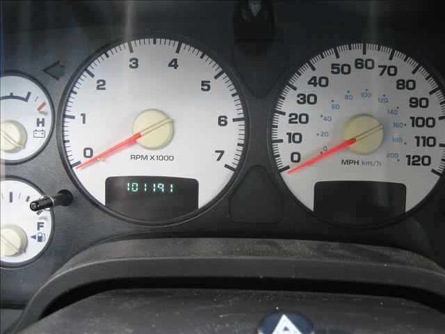 Dodge Ram Pickup 2003 photo 4