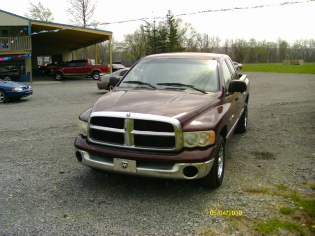 Dodge Ram Pickup 2003 photo 2