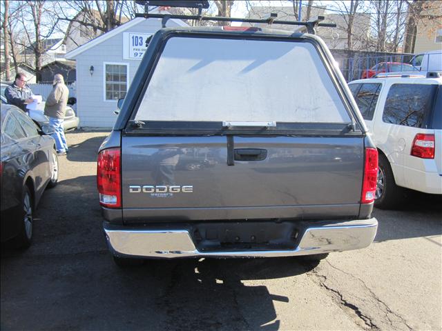 Dodge Ram Pickup 2003 photo 3