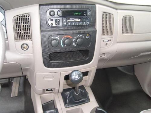 Dodge Ram Pickup 2003 photo 5